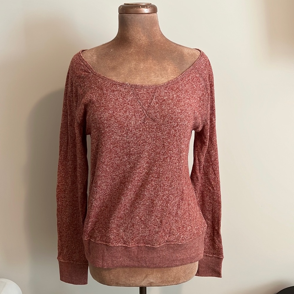 Independant premium Top long sleeve brand new .